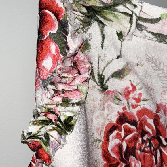 Floral Cropped Pants from River Island - Picture 3 of 10